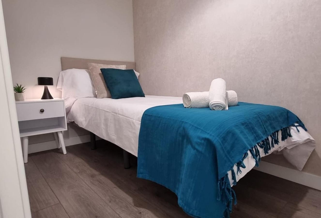 Torrejon Suites Torrejón de Ardoz Екстериор снимка